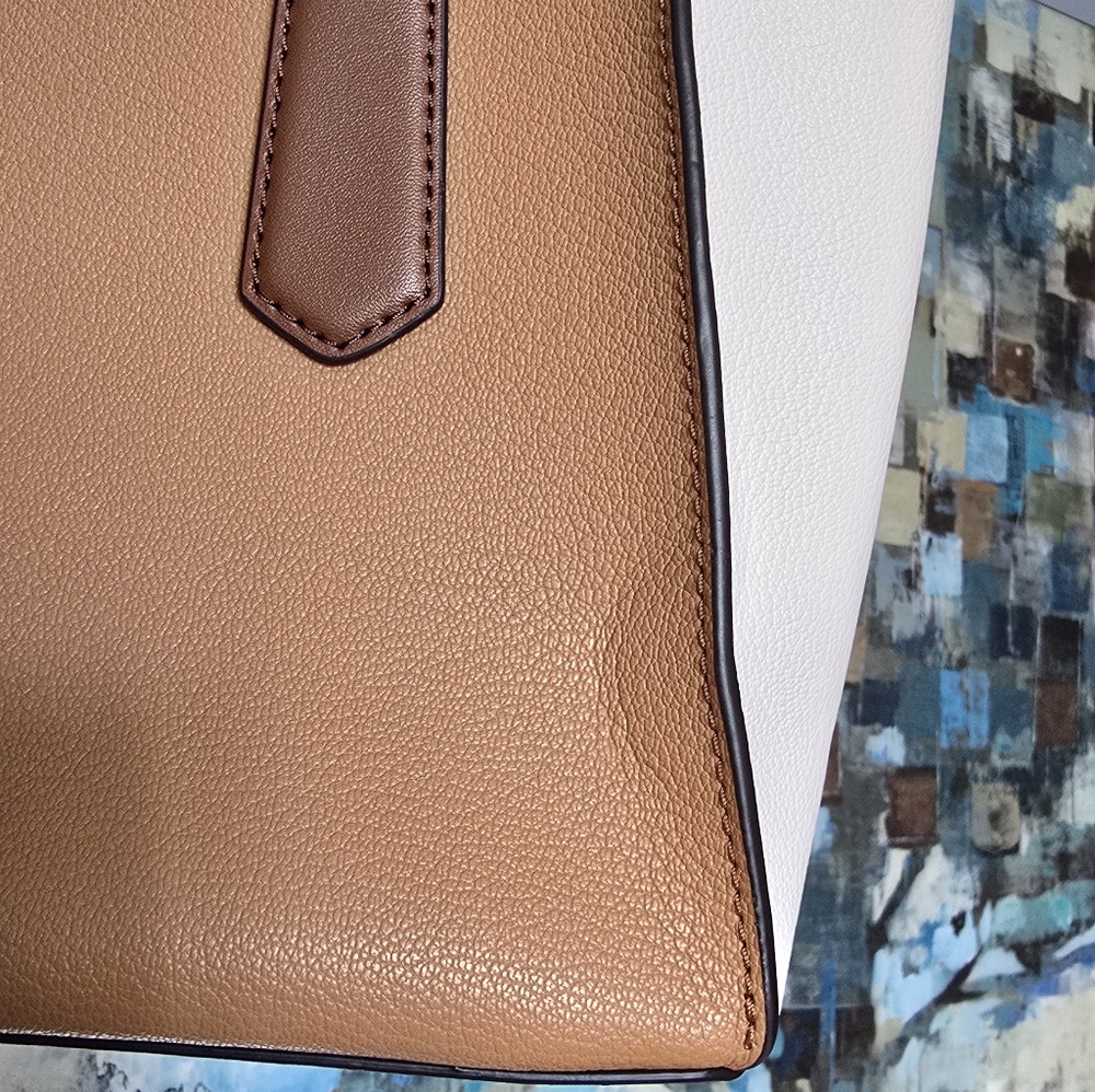 Michael Kors KRIS Leather Crossbody Satchel Bag NEW NWT - Picture 15 of 15